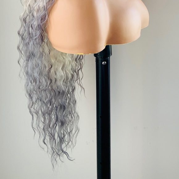 Wavy 28” Ombre White with Blue Lace Front Premium Fiber Wig - Picture 7 of 13